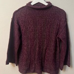 Anna burgundy sweater size XS